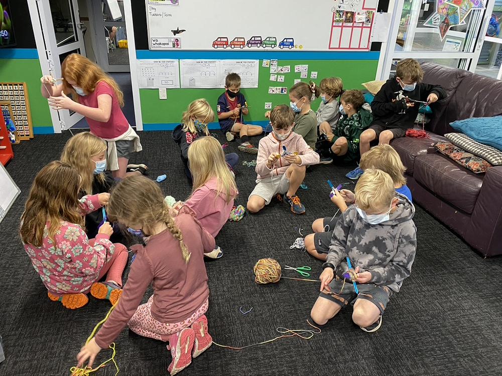 Mahoe are weaving Matariki stars for the Pohutukawa Whetū