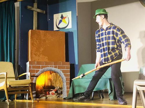 Pohutukawa drama performance September 2020