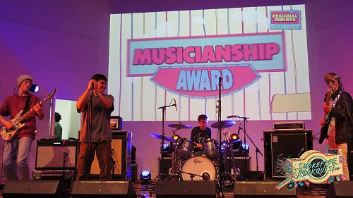 Eriff performing at Smokefree Rockquest