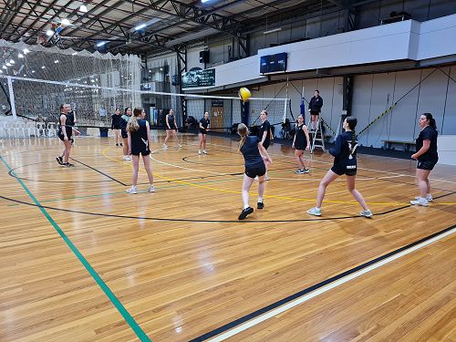 Columba Pink and Purple end their season with a Columba v Columba game