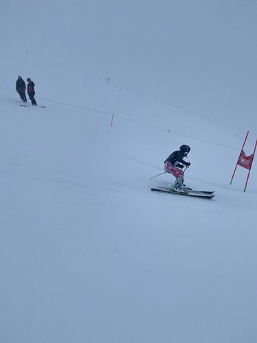 Arabella Boaden-Trotter flying downhill