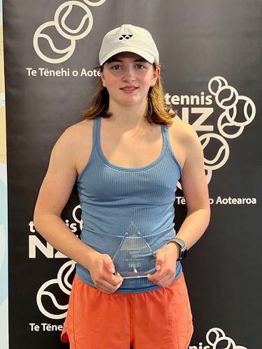 Annabel Chapman (Year 11)