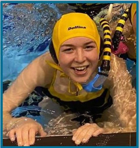 Jessie McKee - Underwater Hockey