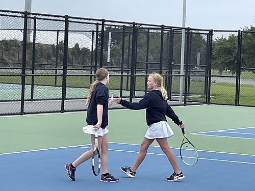 Great example of teamwork on court