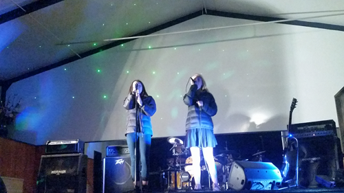 Shania Lamb and Paige Wright performing “Read All About It” by Emeli Sande.

