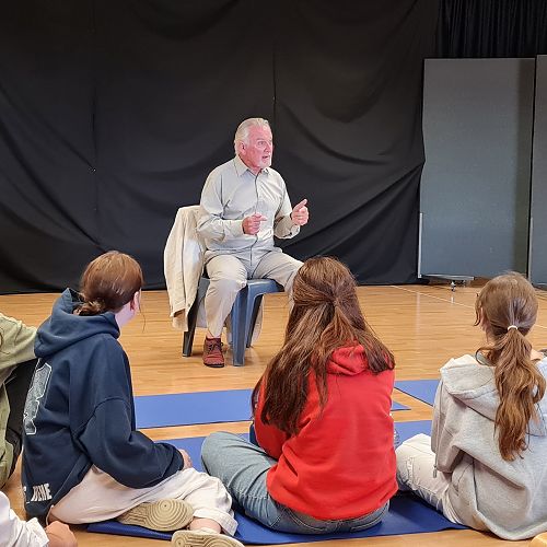 Theatre advice with  professional veteran actor, Steven Ray