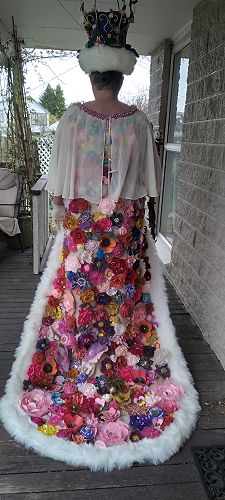 Roslyn Harris - The Flower Queen