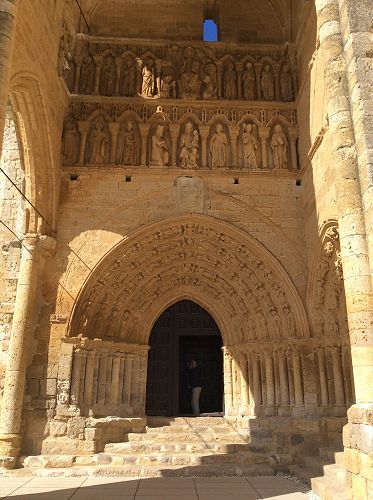 Day 11 Church entrance weathering away in Villalcazar
