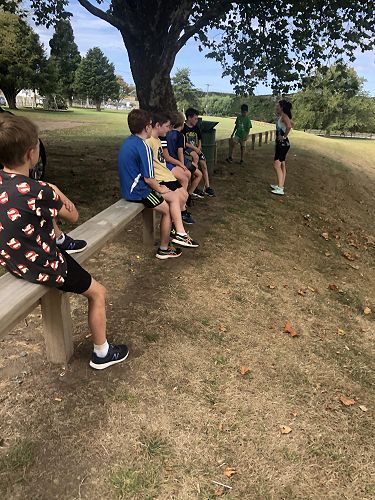 Bec Lloyd at Maramtanga Park, explaining how to tackle the hills.