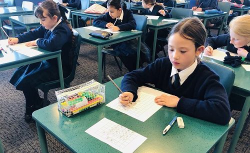 Year 4 students’ Hard-Pen Chinese Calligraphy writing