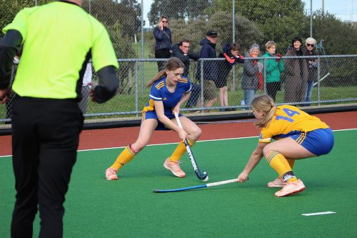 Peyton defending Charli