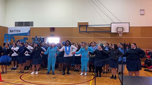 Video: Batten House Haka