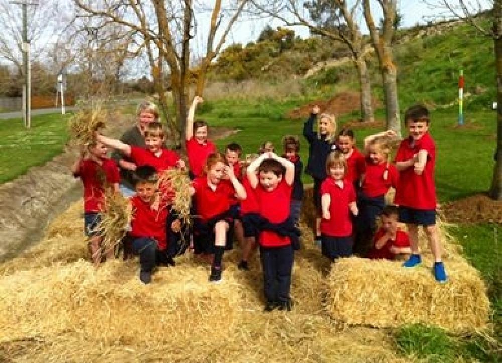 The Green Fingers Garden club and their Pumpkin Fort!