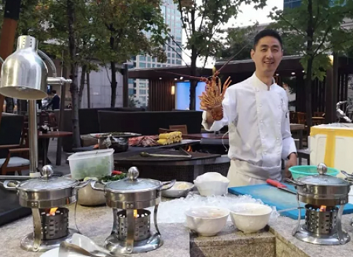 Setting up for the gala dinner.