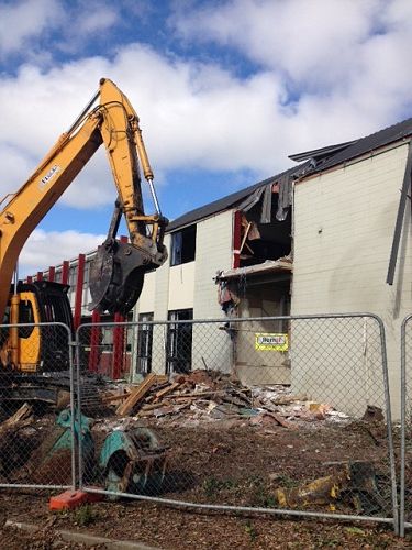 Demolition - We began the year in our old classroom in C block. We had mixed feelings when it was demolished at the end of Term 1, but have enjoyed the freedom and friendliness of being in Mount Sion.

