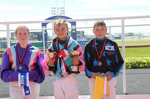 Sophie Woodhouse (left) competes in the Kidz Kartz New Zealand Cup.