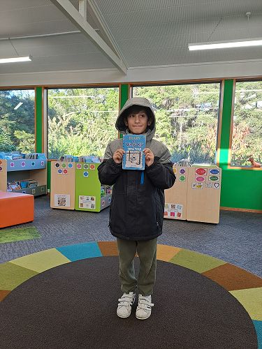 Sharing our favourite books - Artynn