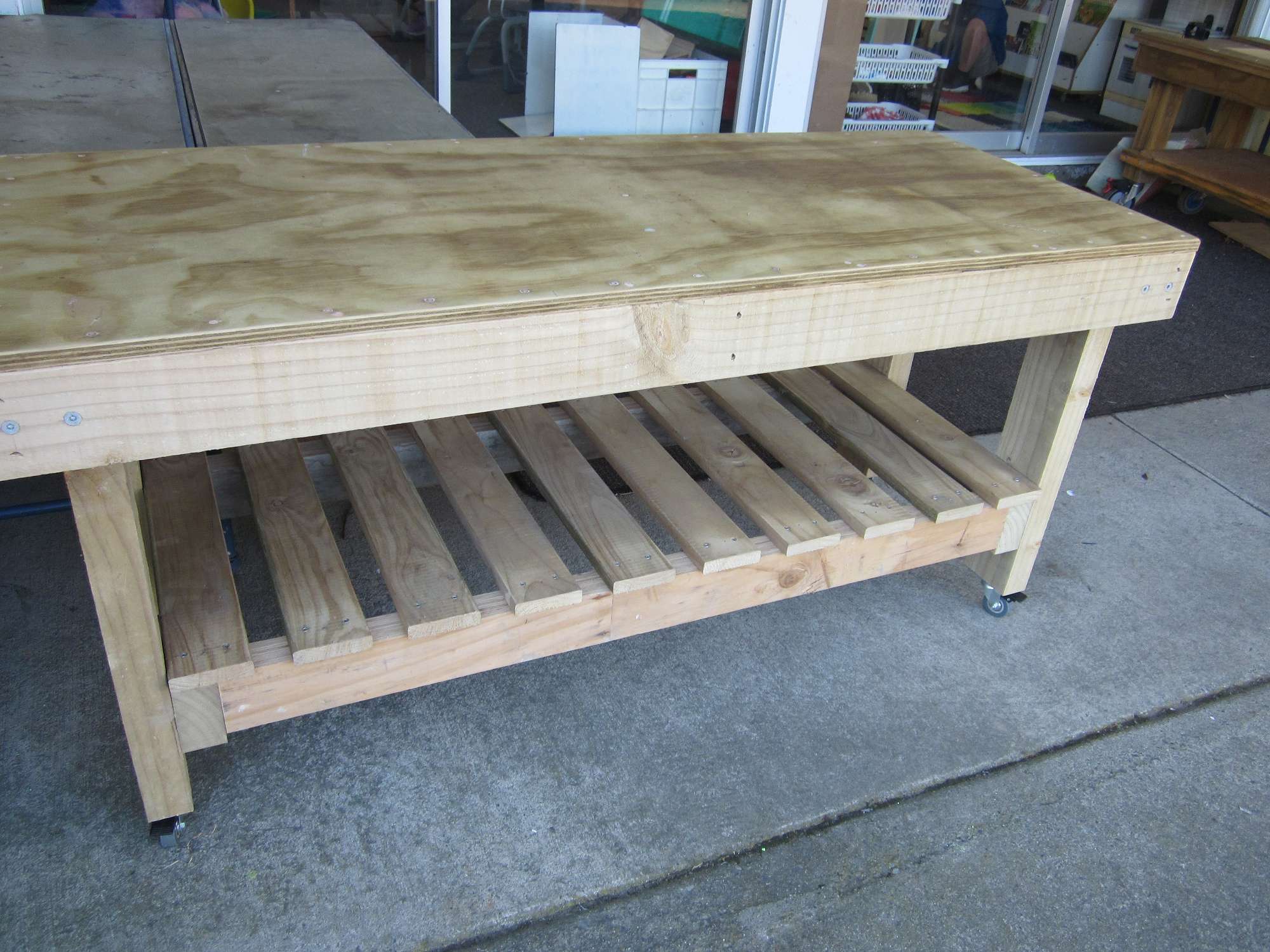 Carpentry table store