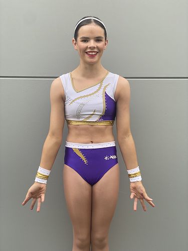 Kate holding perfect poise