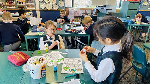 Year 3 Dragon Boat Festival craft activity