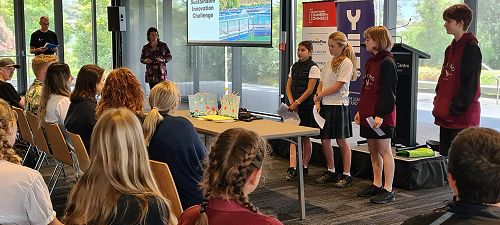 Pitching to the judges