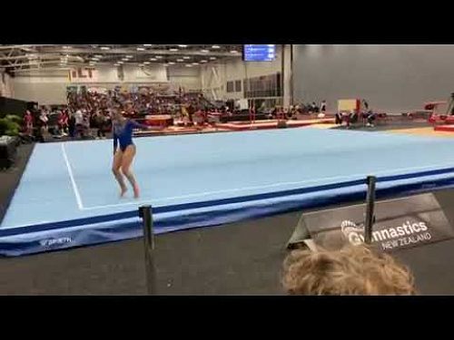 Video: Molly Ballard - Floor