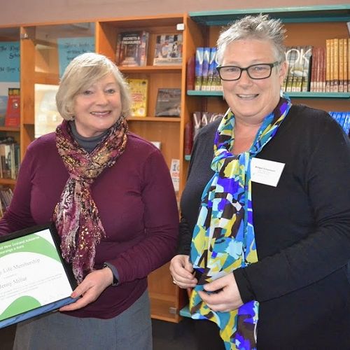 LPHS Librarian Jenny Millar