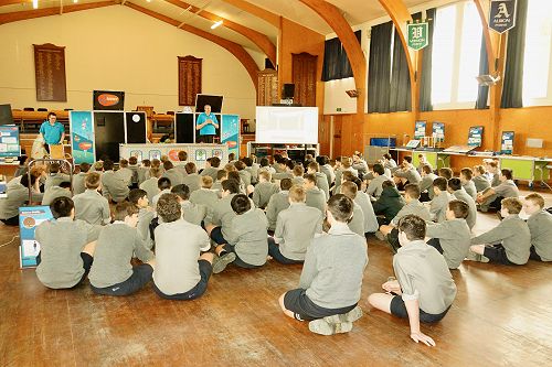 Science Roadshow 2020