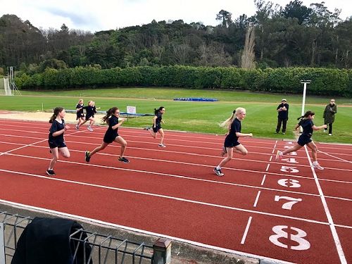 Students competing in the sprints.