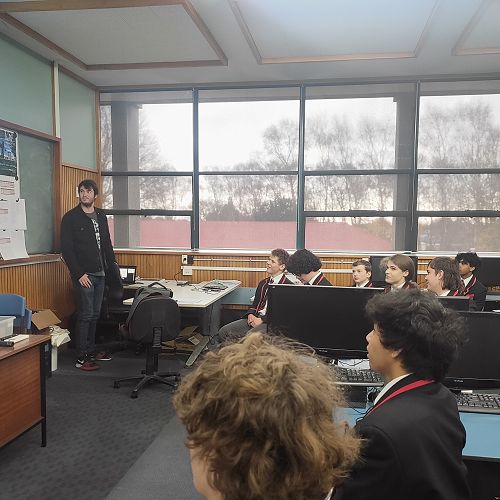Old Boy Jared Jones Pankhurst returned to St Bede's to share his technology industry journey with senior DTC students.