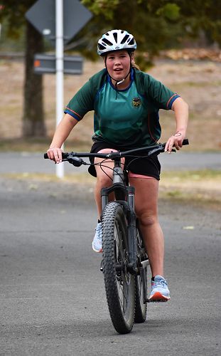 Alice Thompson - Junior Girl Individual Champion