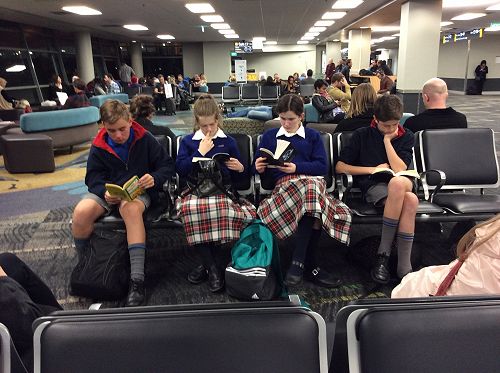 End of the day and still reading! True literature enthusiasts. 