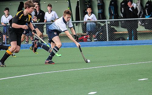 Colts Hockey v Wellington College 