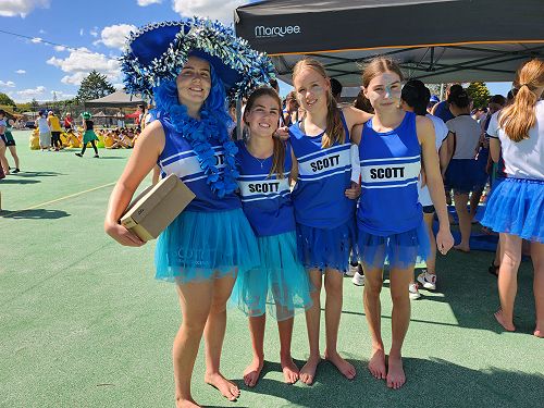 Boarders in Scott House at Athletics afternoon