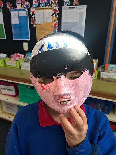 Team Harakeke Mask Making