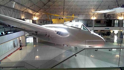 Room 7 and 8 trip to the Air Force Museum