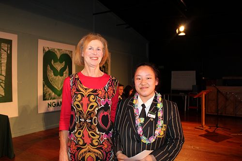 Lu Xiong receiving the Girls Friendly Society Scholarsip