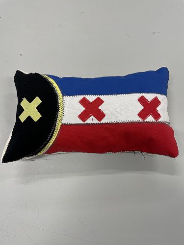 Sophie O-Carroll completed cushion