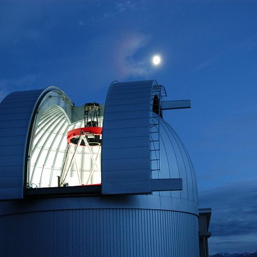 1.8m telescope at Mt John Observatory in Tekapo 