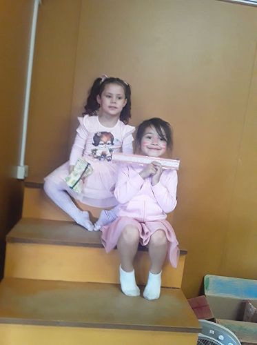 Eva and Isla- Room 10/11