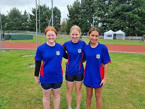 U14 Javelin throwers - Miah McCallum (5th), Libby Mitchell (2nd) Shilor Mackie (7th)
