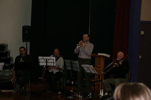 Itinerant music concert