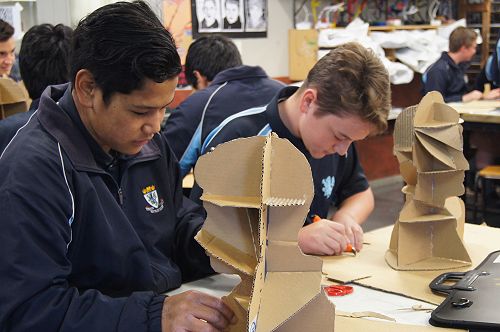 Creating Art sculpture; Harper Halalilo-Rouvi (left) and Rohan Wingham 