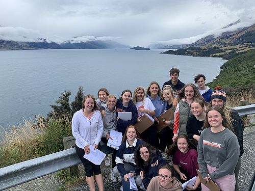 Travelling to Glenorchy to observe the glacial features of Lake Wakitipu