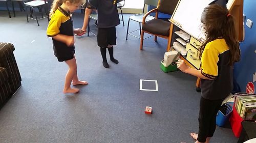 Video: Evie Maxie and Amy - On the Tape!