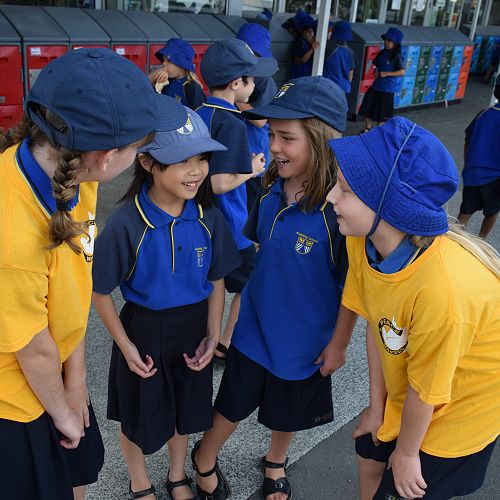 Primary Leadership - Peacemakers at lunch time