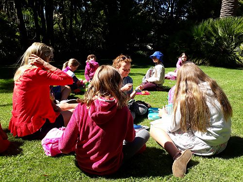 A delicious morning tea picnic in the Queen's Garden