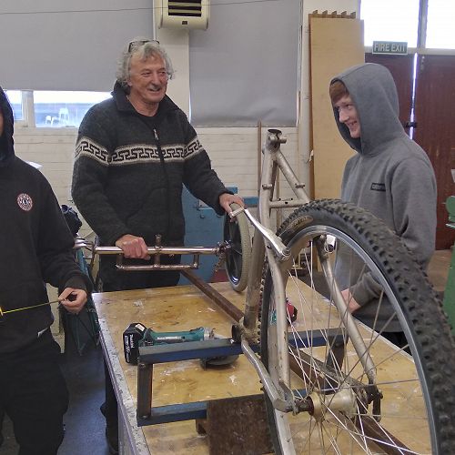 Aaron
Draper, Evolocity mentor Rod Stuart and Oscar Greenland