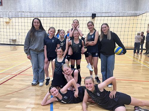 7 Spikers Volleyball Team