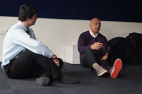 Hone talks to the boys about his work.